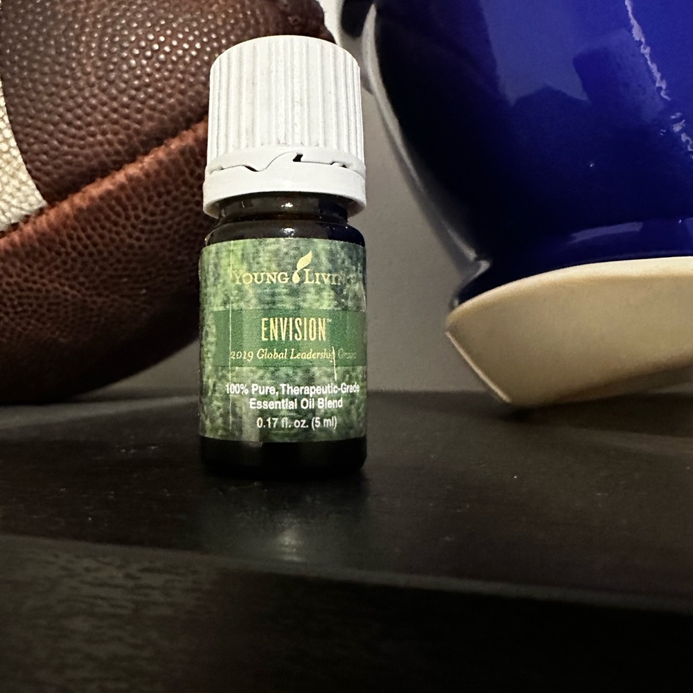 Young Living Envision Essential Oil Blend - Green